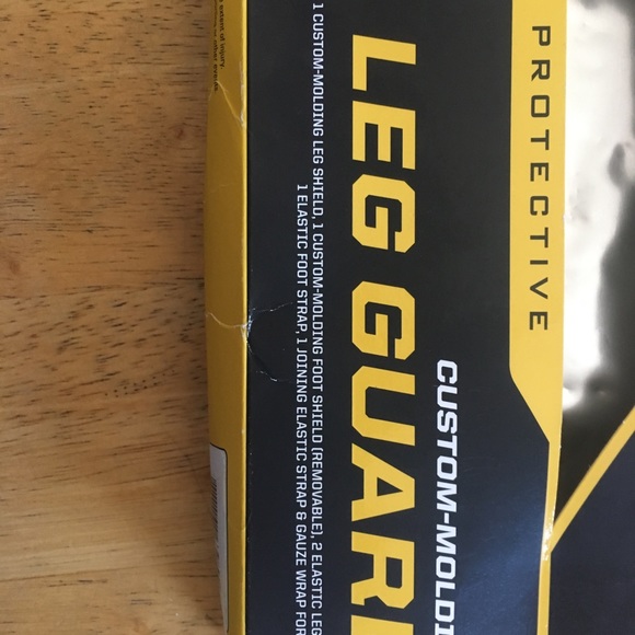 MLB Authentic leg guard - Picture 2 of 3